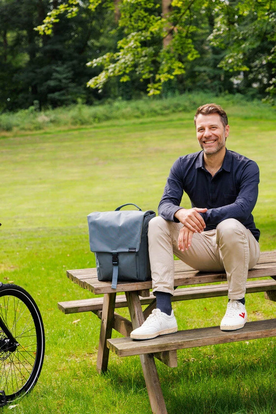 Pojedyncza sakwa rowerowa New Looxs Tulum Single 16L Grey Green