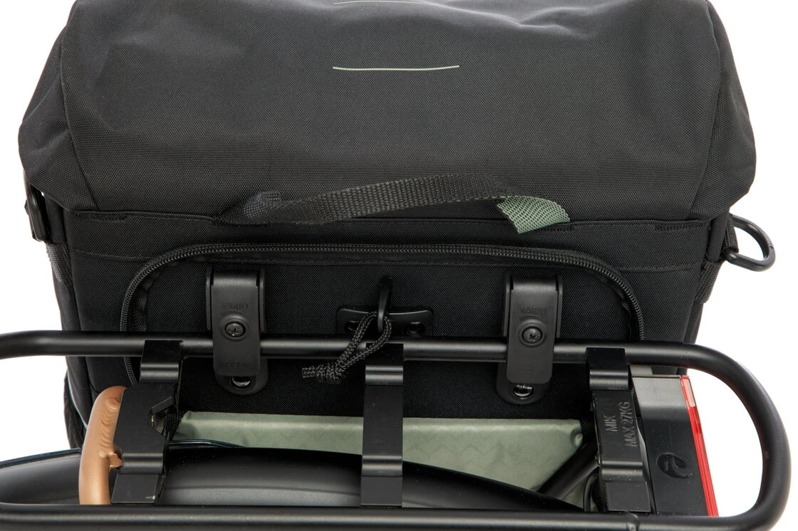 Pojedyncza sakwa rowerowa New Looxs Vigo Single 20L Black Green