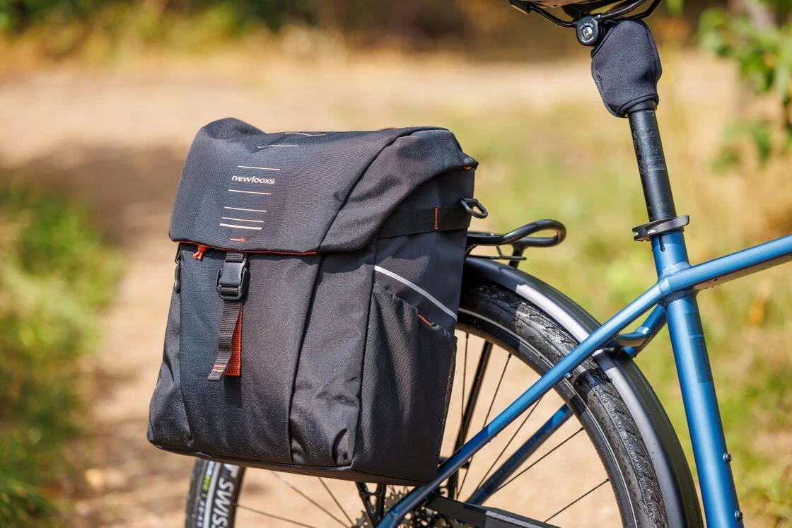 Pojedyncza sakwa rowerowa New Looxs Vigo Single 20L Black Orange