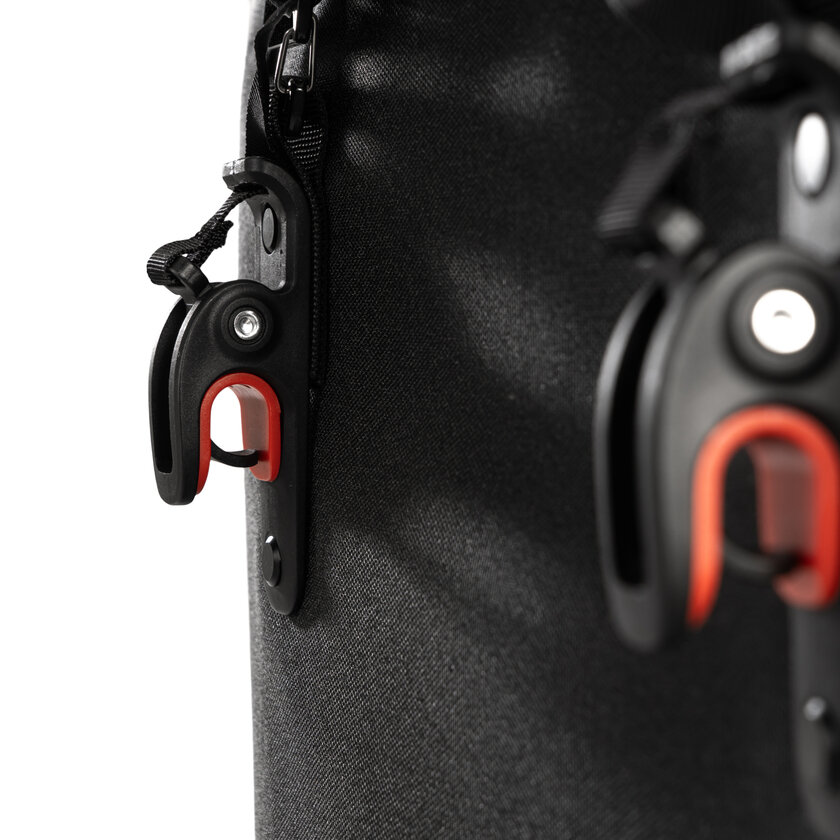 Pojedyncza sakwa rowerowa Urban Proof Knox 25L Black