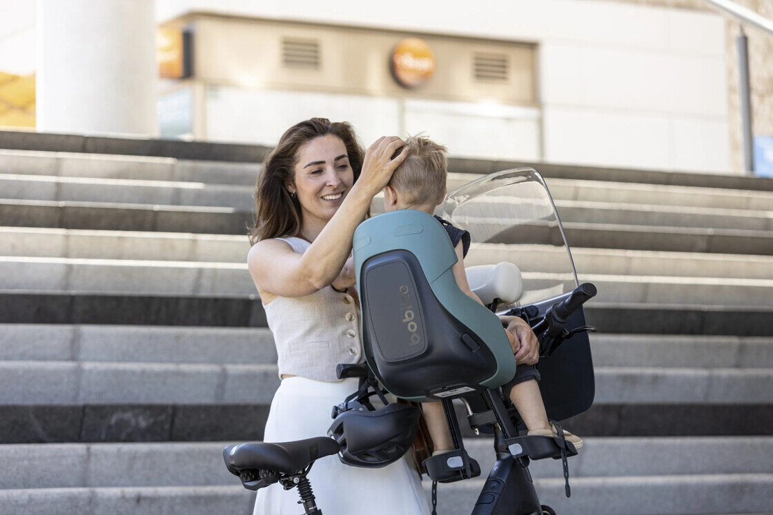 Przedni fotelik rowerowy Bobike Evolve Mini Cinnamon Brown