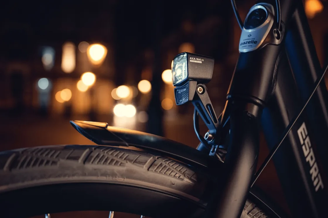 Przednia lampka rowerowa Axa NXT80 E-Bike 6-12V 80 Lux