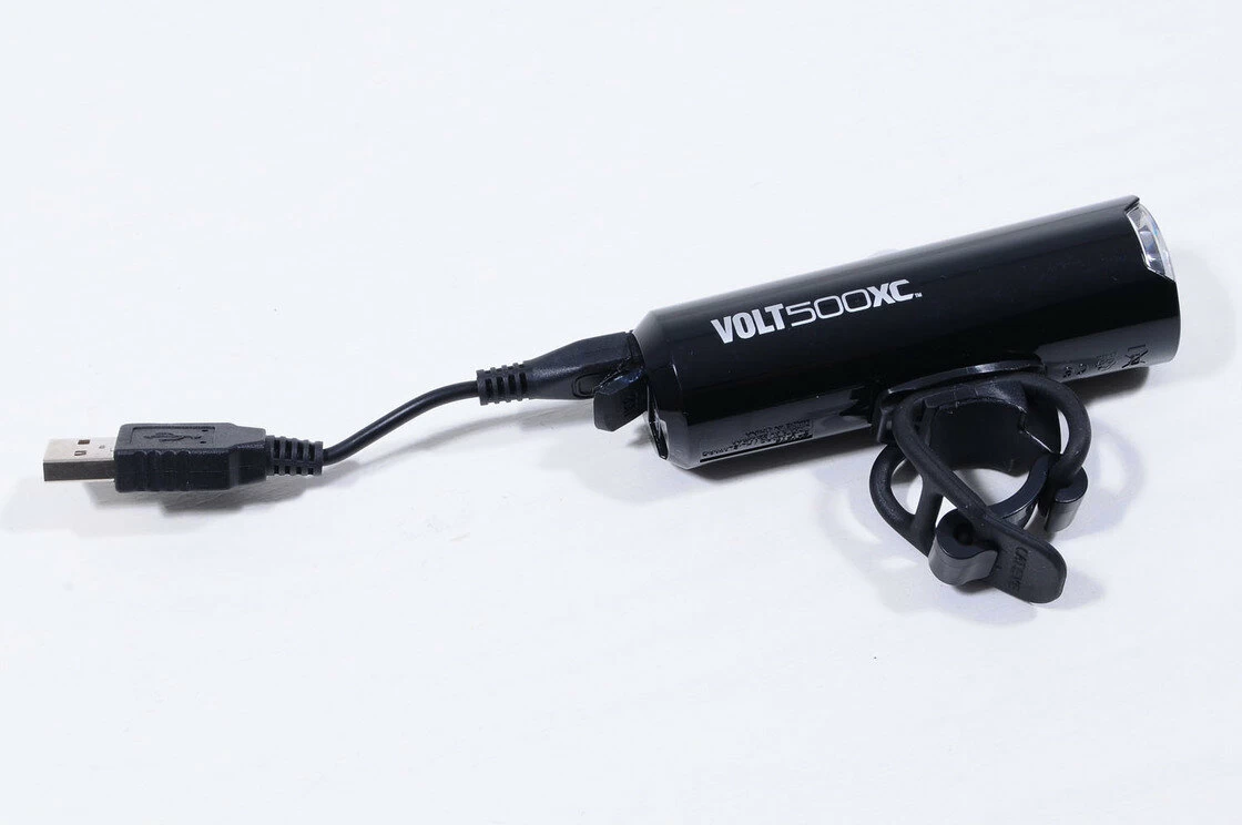 Przednia lampka rowerowa CATEYE Volt 500xc HL-EL080-RC