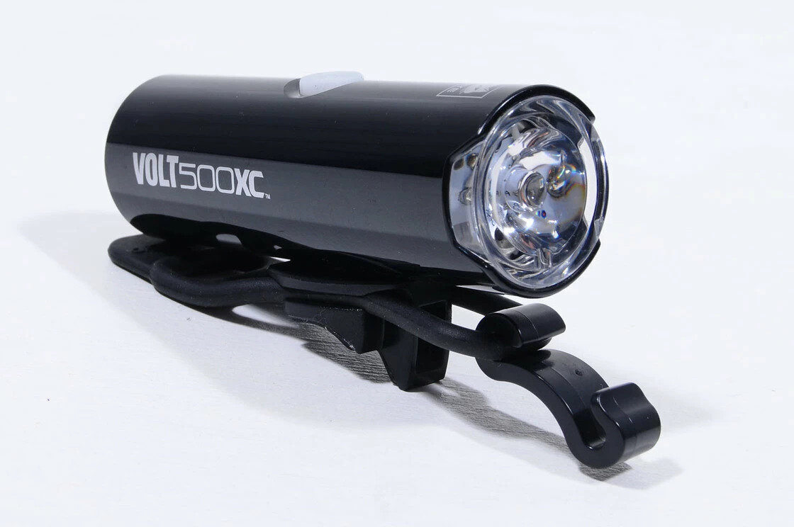 Przednia lampka rowerowa CATEYE Volt 500xc HL-EL080-RC