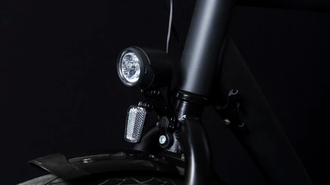 Przednia lampka rowerowa Spanninga X&O 50 XE e-bike 6-48V 50 Lux