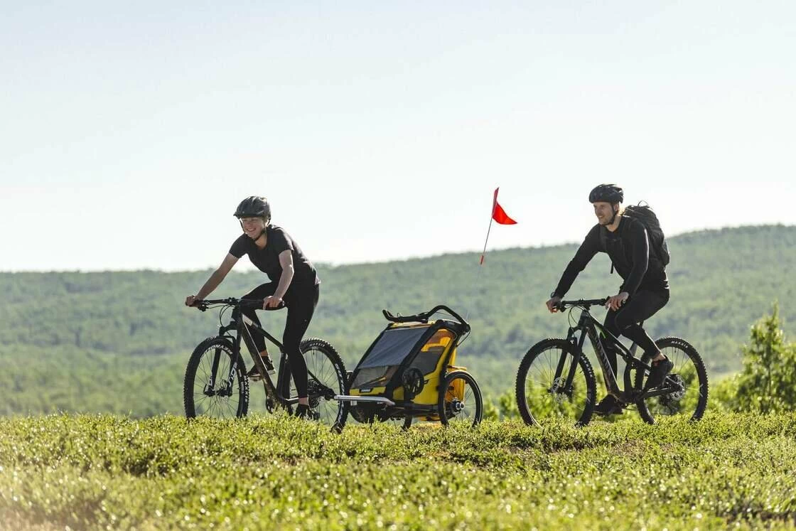 Przyczepka rowerowa dla dziecka THULE Chariot Sport 1 Midnight Black