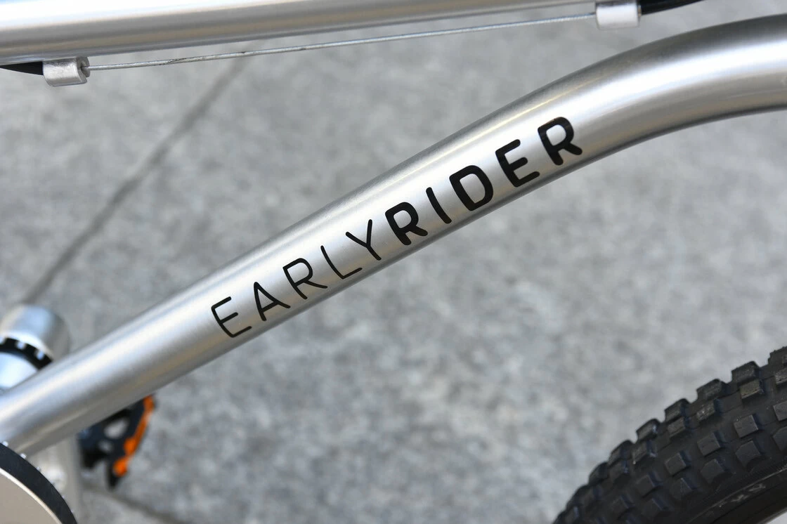 Rower dziecięcy Early Rider Belter 16” Trail Aluminium