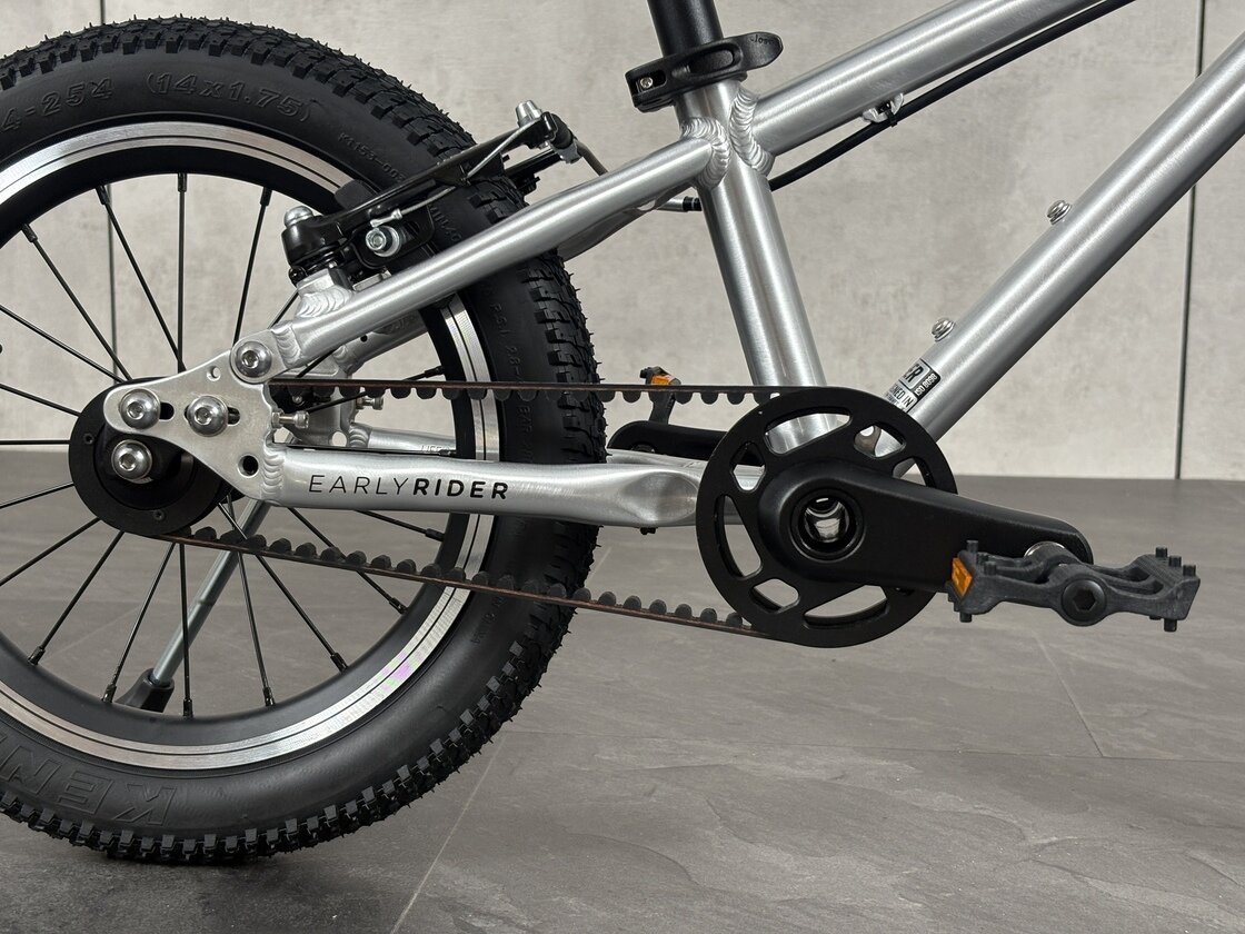 Rower dziecięcy na pasku Early Rider Belter 14” Brushed Aluminium