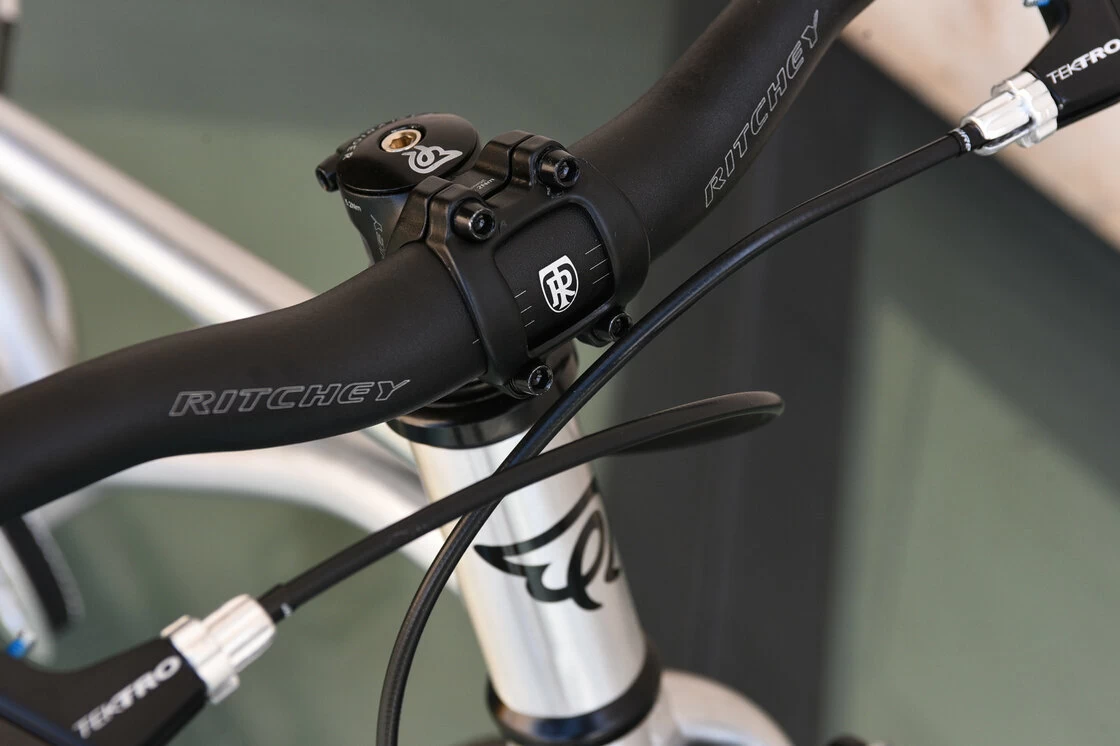 Rower dziecięcy na pasku Early Rider Belter 16” Urban Srebrny