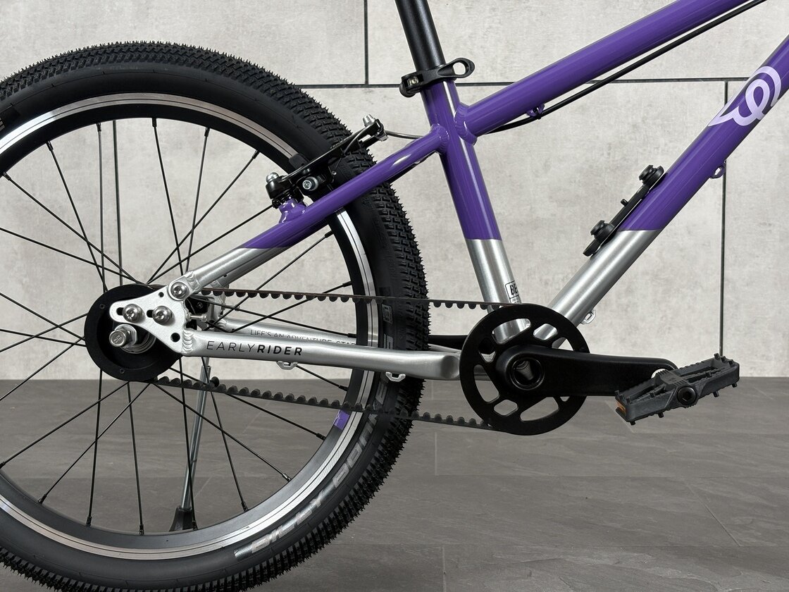 Rower dziecięcy na pasku Early Rider BELTER 20" AUTO 2026 Electric Purple