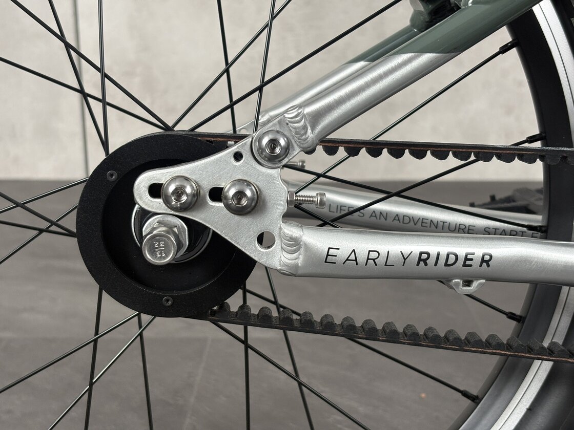 Rower dziecięcy na pasku Early Rider BELTER 20" AUTO 2026 Forest Green