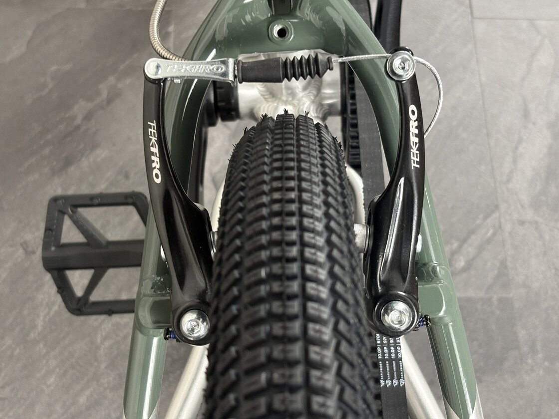 Rower dziecięcy na pasku Early Rider BELTER 20" AUTO 2026 Forest Green