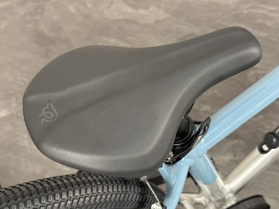 Rower dziecięcy na pasku Early Rider BELTER 20" AUTO 2026 Nordic Blue