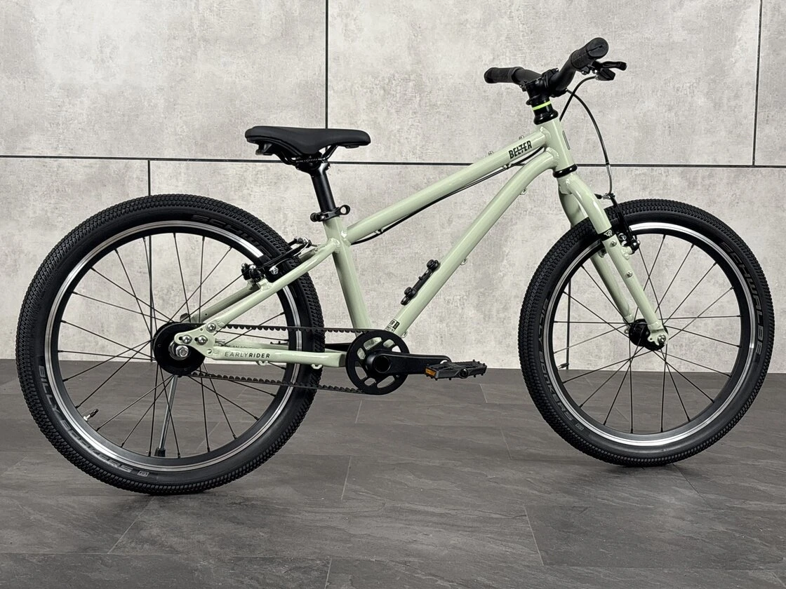 Rower dziecięcy na pasku Early Rider BELTER 20" AUTO Sage Green