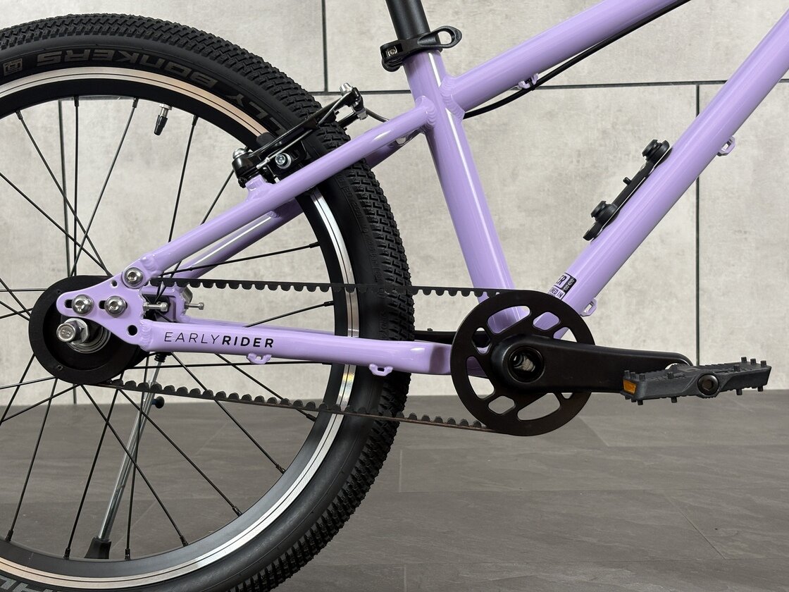Rower dziecięcy na pasku Early Rider BELTER 20" AUTO Violet Haze