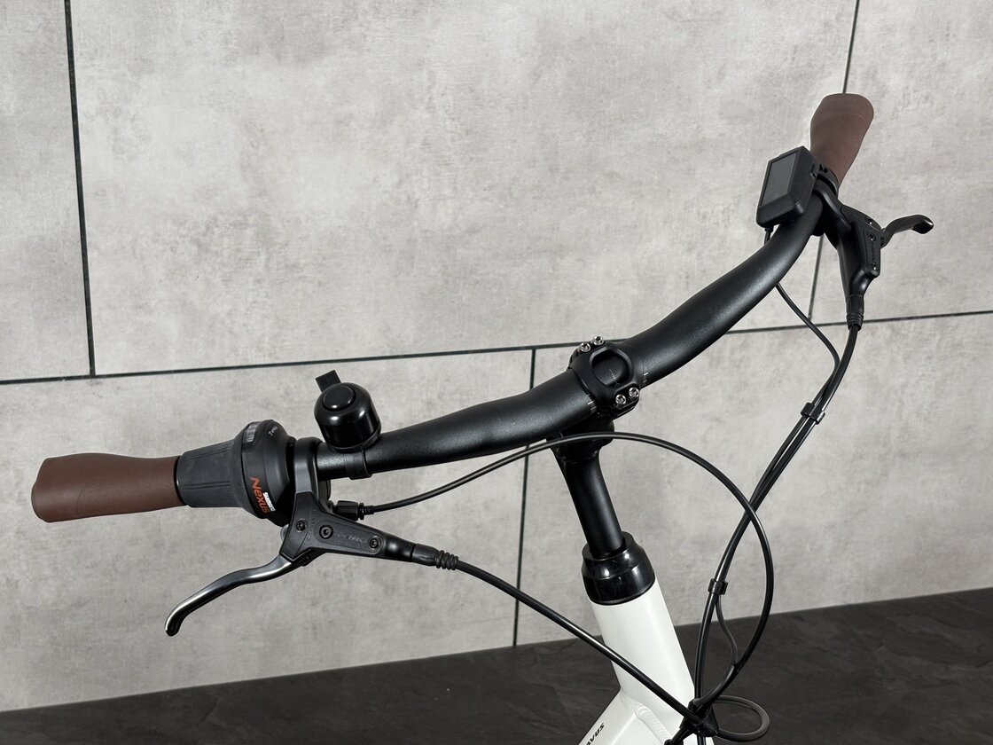 Rower elektryczny Batavus Altura E-go Bosch SMART White Grijs
