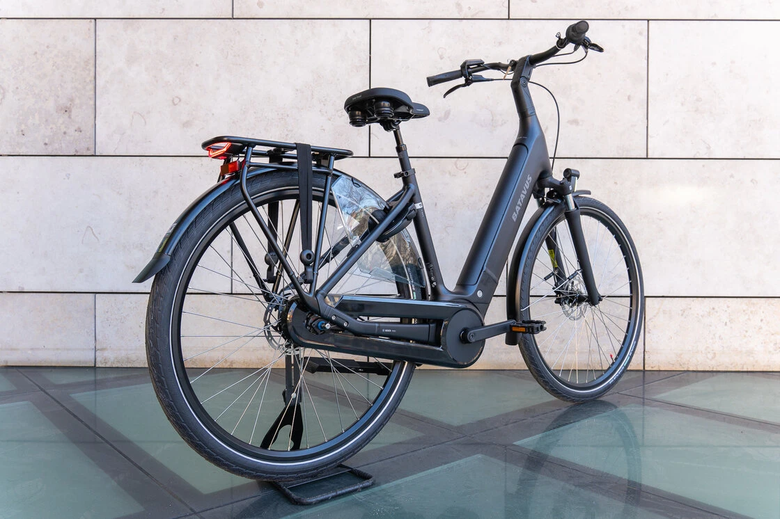 Rower elektryczny Batavus Finez PT Bosch Unisex Volcano Black Mat