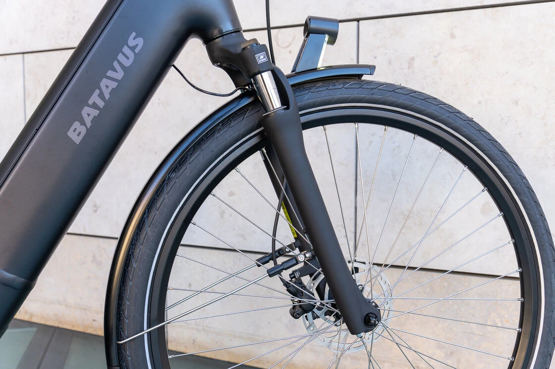 Rower elektryczny Batavus Finez PT Bosch Unisex Volcano Black Mat