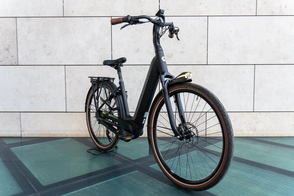 Rower elektryczny Gazelle Grenoble C8+ HMB Smart 2026 Unisex