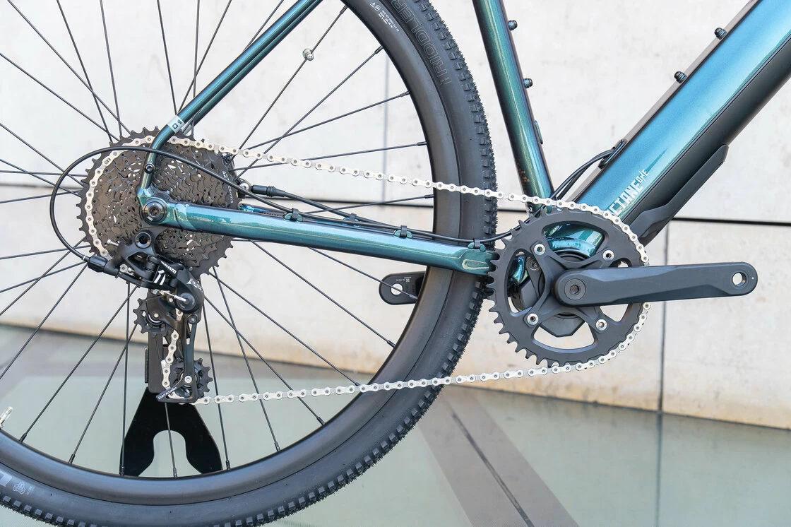 Rower elektryczny gravel Octane One E-GRD OUTLET M