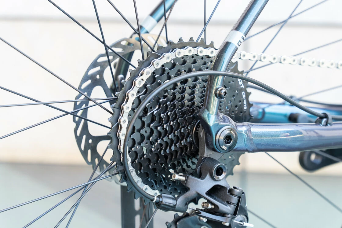 Rower elektryczny gravel Octane One E-GRD OUTLET M