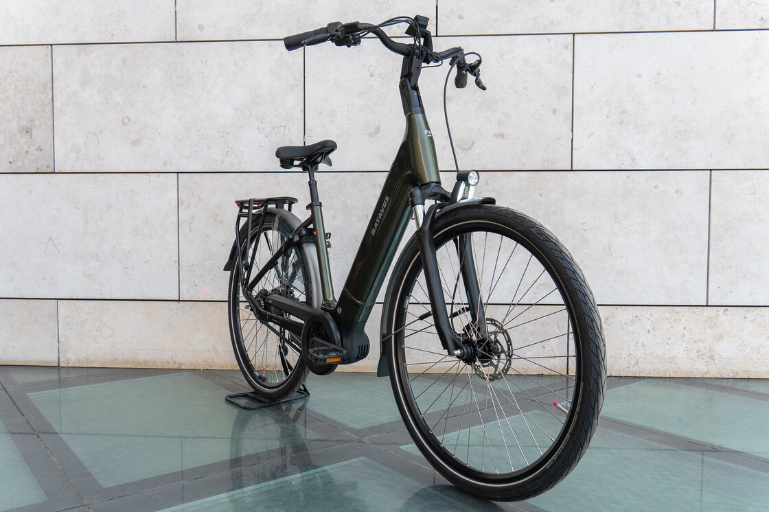 Rower elektryczny na pasku Batavus Finez E-go Power Exclusive Plus Smart Enviolo Bosch Green