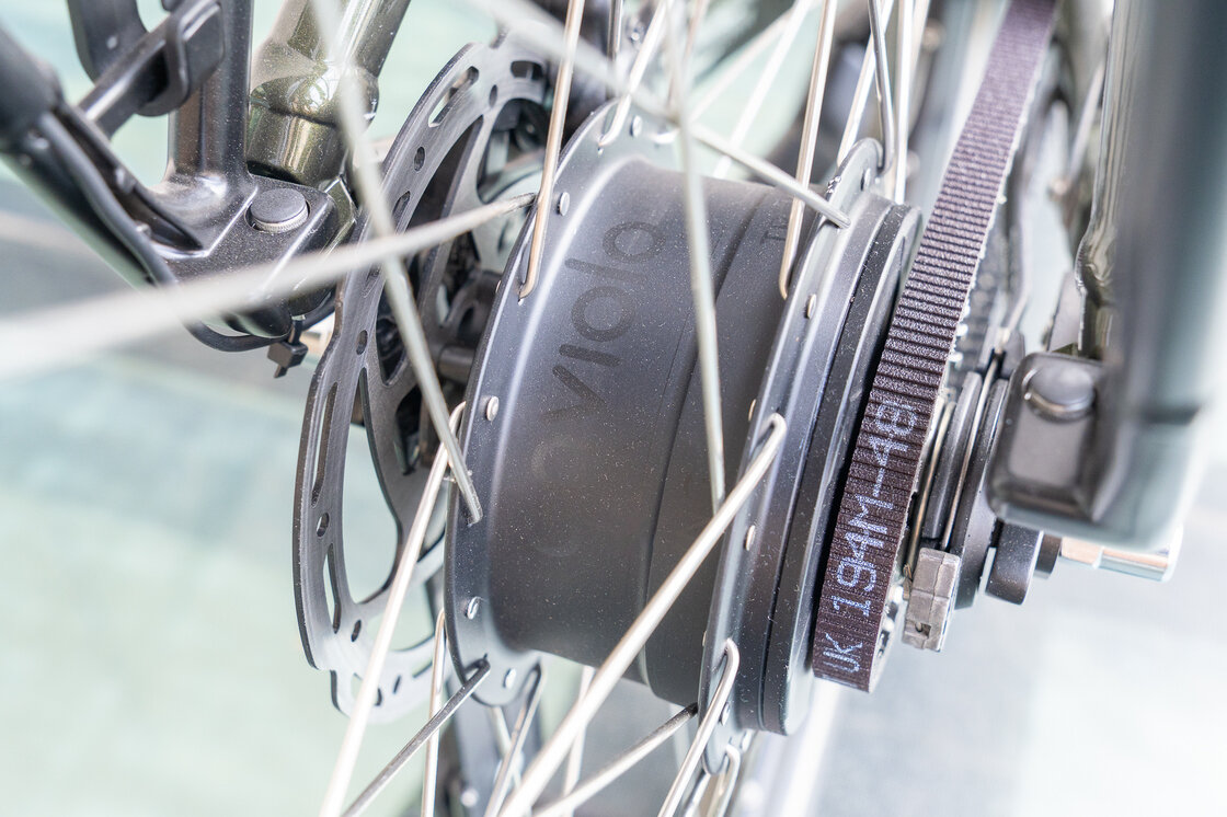 Rower elektryczny na pasku Batavus Finez E-go Power Exclusive Plus Smart Enviolo Bosch Green