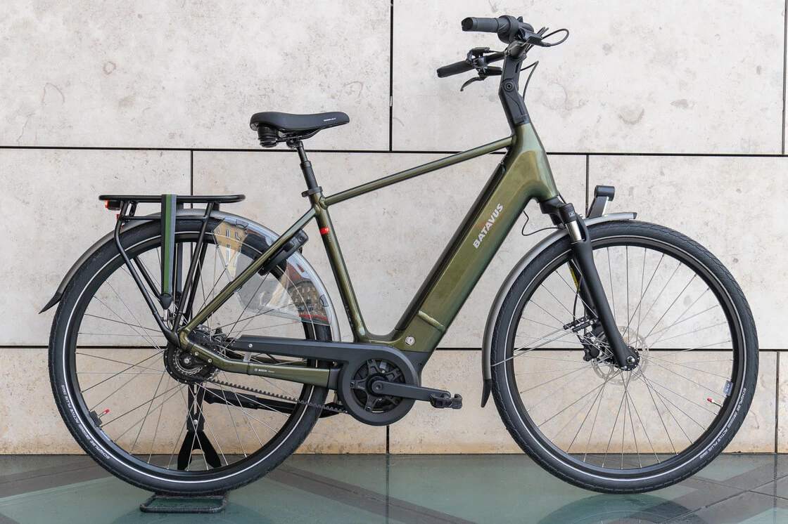 Rower elektryczny na pasku Batavus Finez E-go Power Exclusive Plus Smart Enviolo Bosch Męski Green 57