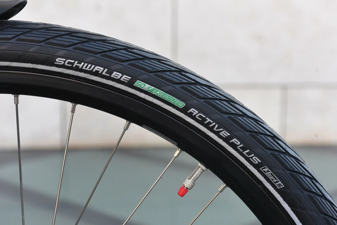 Rower elektryczny na pasku Batavus Finez Power Exclusive 625Wh (ham. w pedałach)  Męski Czarny Mat