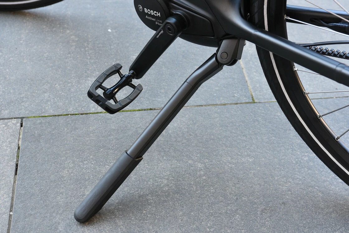 Rower elektryczny na pasku Batavus Finez Power Exclusive 625Wh (ham. w pedałach)  Męski Czarny Mat