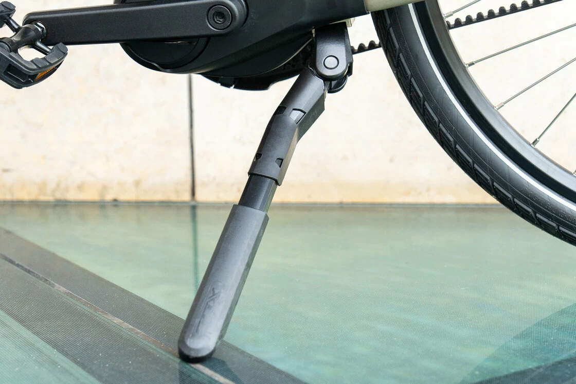 Rower elektryczny na pasku Batavus Finez Power Exclusive BES3 Smart Szampański