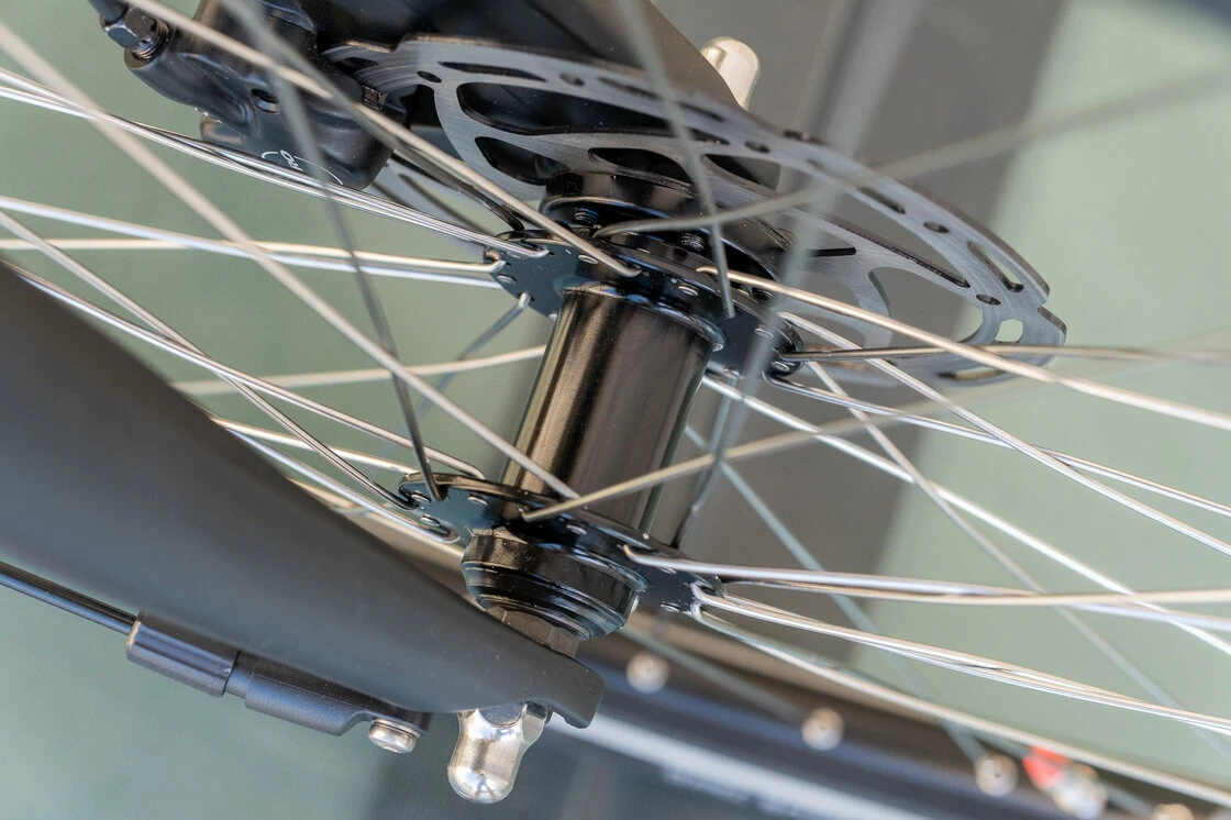 Rower elektryczny na pasku Batavus Finez Power Exclusive Enviolo 