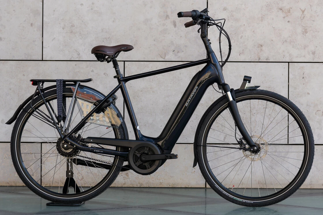 Rower elektryczny na pasku Batavus Finez Power Exclusive Enviolo 