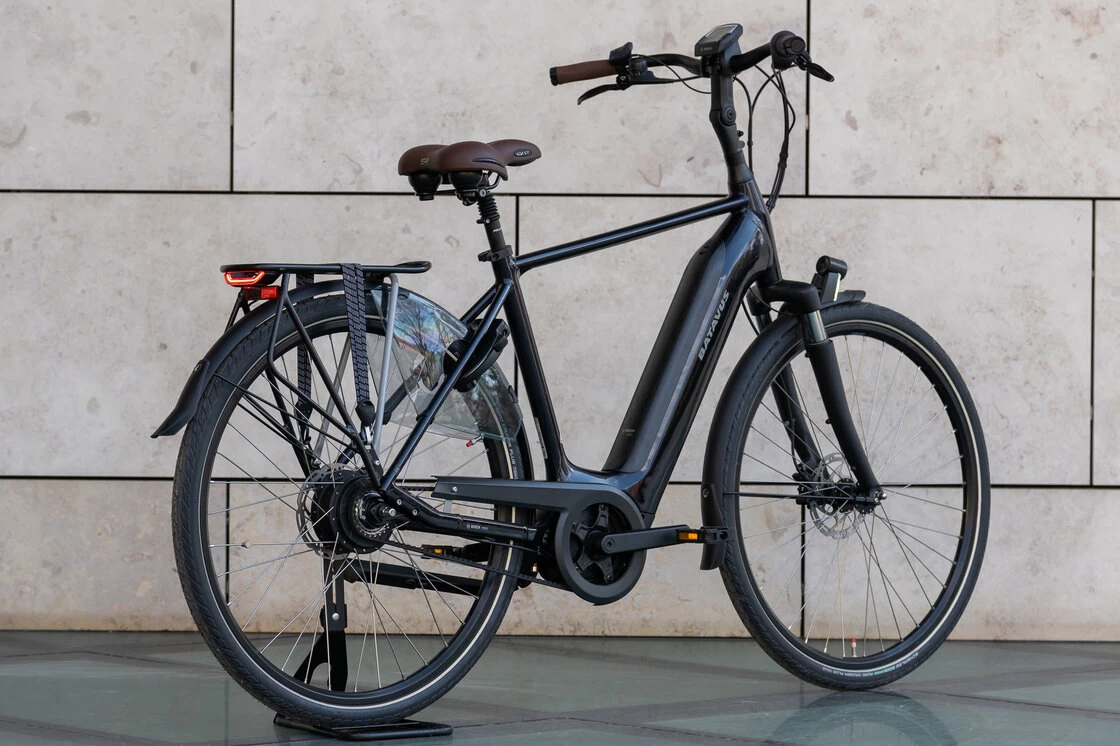 Rower elektryczny na pasku Batavus Finez Power Exclusive Enviolo 
