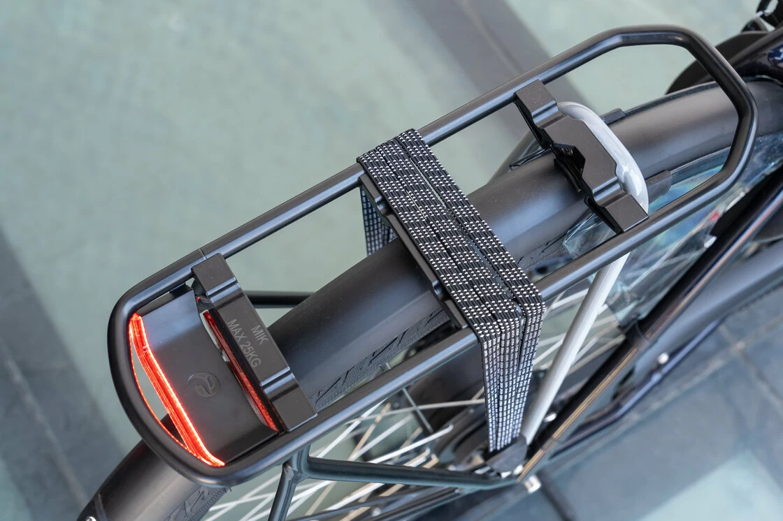 Rower elektryczny na pasku Batavus Finez Power Exclusive Enviolo 