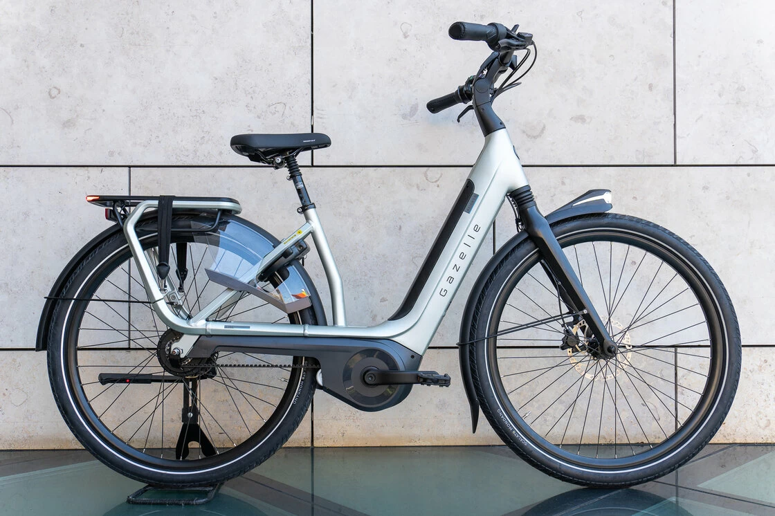 Rower elektryczny na pasku Gazelle Avignon C380 HMB Bosch Pebble grey mat