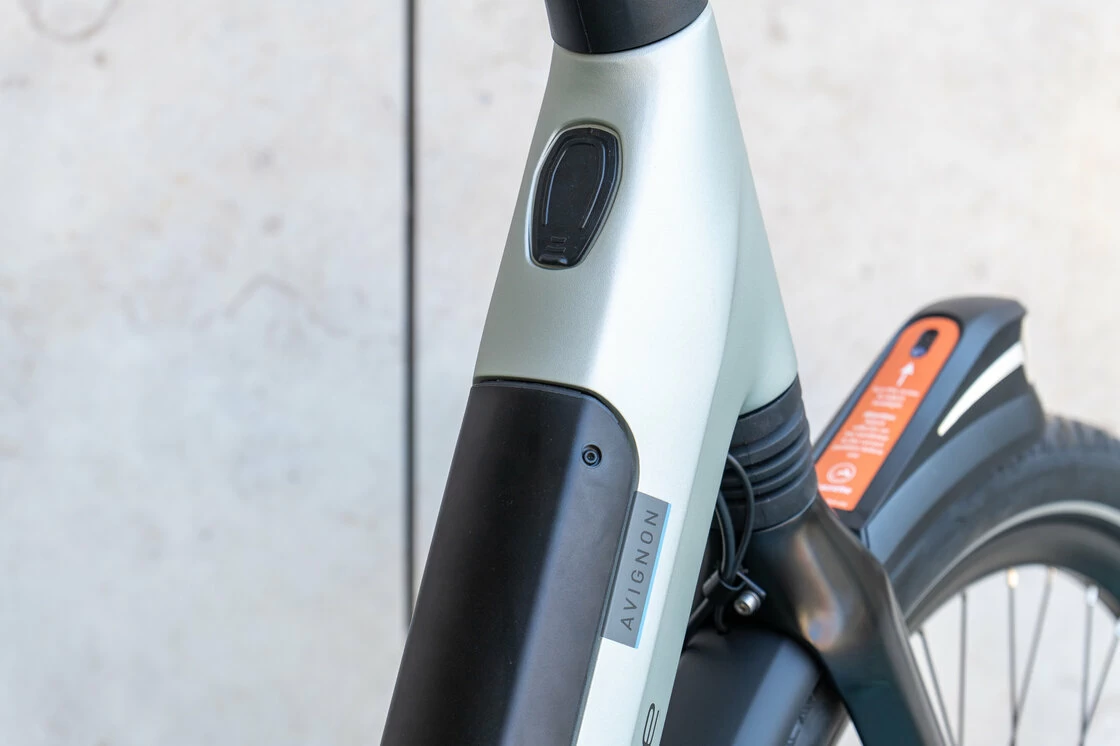 Rower elektryczny na pasku Gazelle Avignon C380 HMB Bosch Pebble grey mat