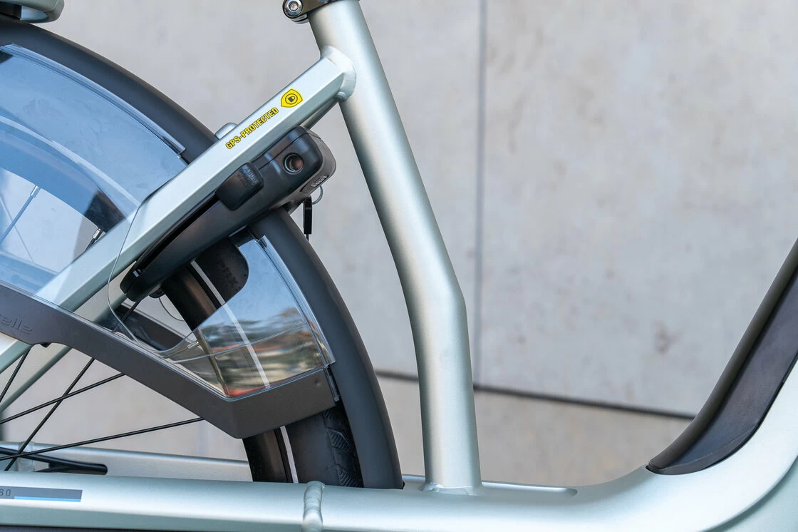 Rower elektryczny na pasku Gazelle Avignon C380 HMB Bosch Pebble grey mat