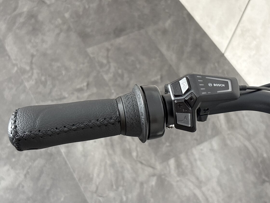 Rower elektryczny na pasku Gazelle Avignon C380 MY26  Pebble Grey Mat