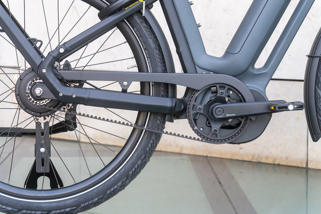 Rower elektryczny na pasku Gazelle Eclipse C380 HMB Bosch Anthracite Grey Mat