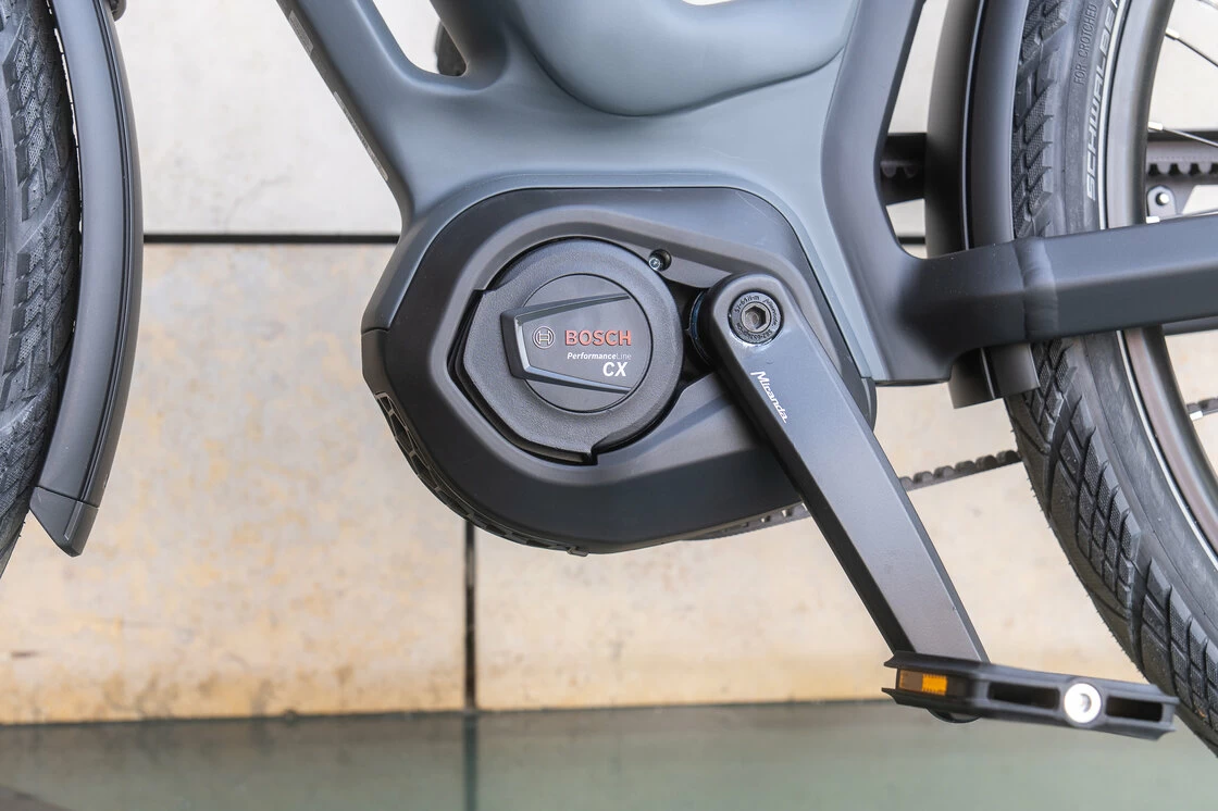 Rower elektryczny na pasku Gazelle Eclipse C380 HMB Bosch Anthracite Grey Mat