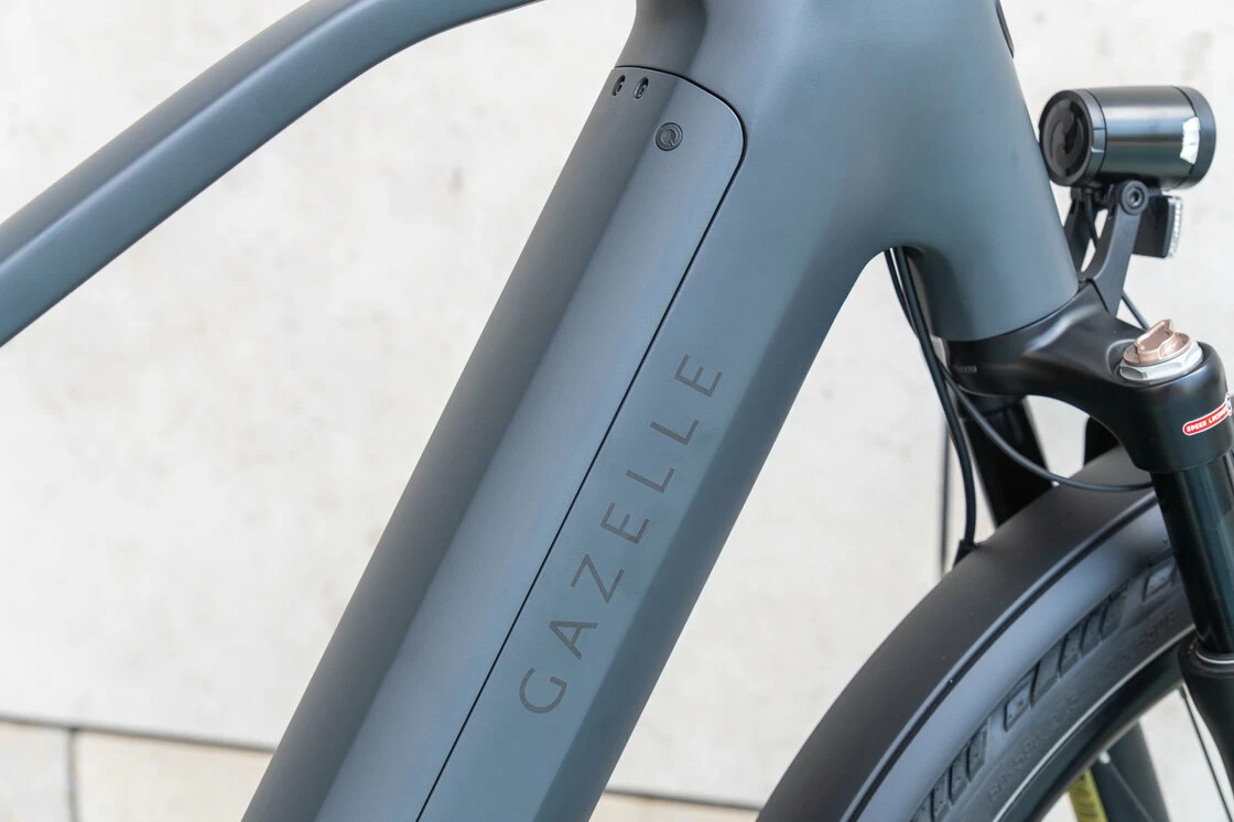 Rower elektryczny na pasku Gazelle Eclipse C380 HMB Bosch Męski Anthracite Grey Mat