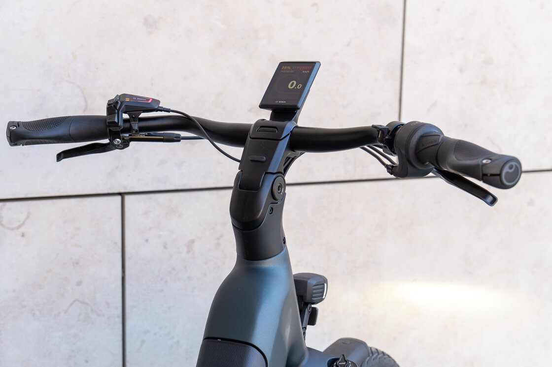 Rower elektryczny na pasku Gazelle Ultimate C380 Bosch MY26 Unisex Teal Grey Mat