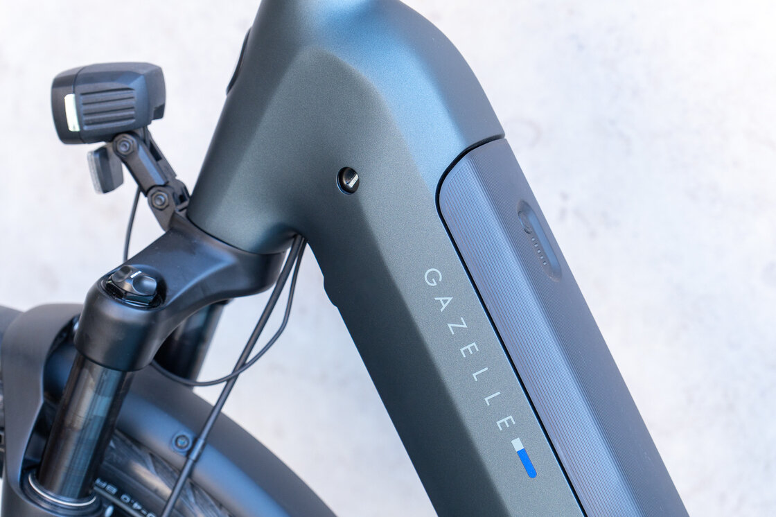 Rower elektryczny na pasku Gazelle Ultimate C380 Bosch MY26 Unisex Teal Grey Mat