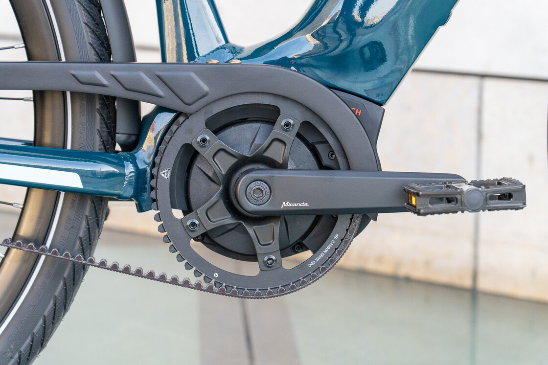 Rower elektryczny na pasku Gazelle Ultimate C8+ HMB SMART Pine Green