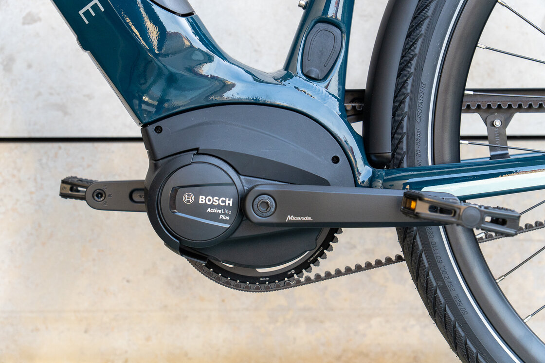 Rower elektryczny na pasku Gazelle Ultimate C8+ HMB SMART Pine Green