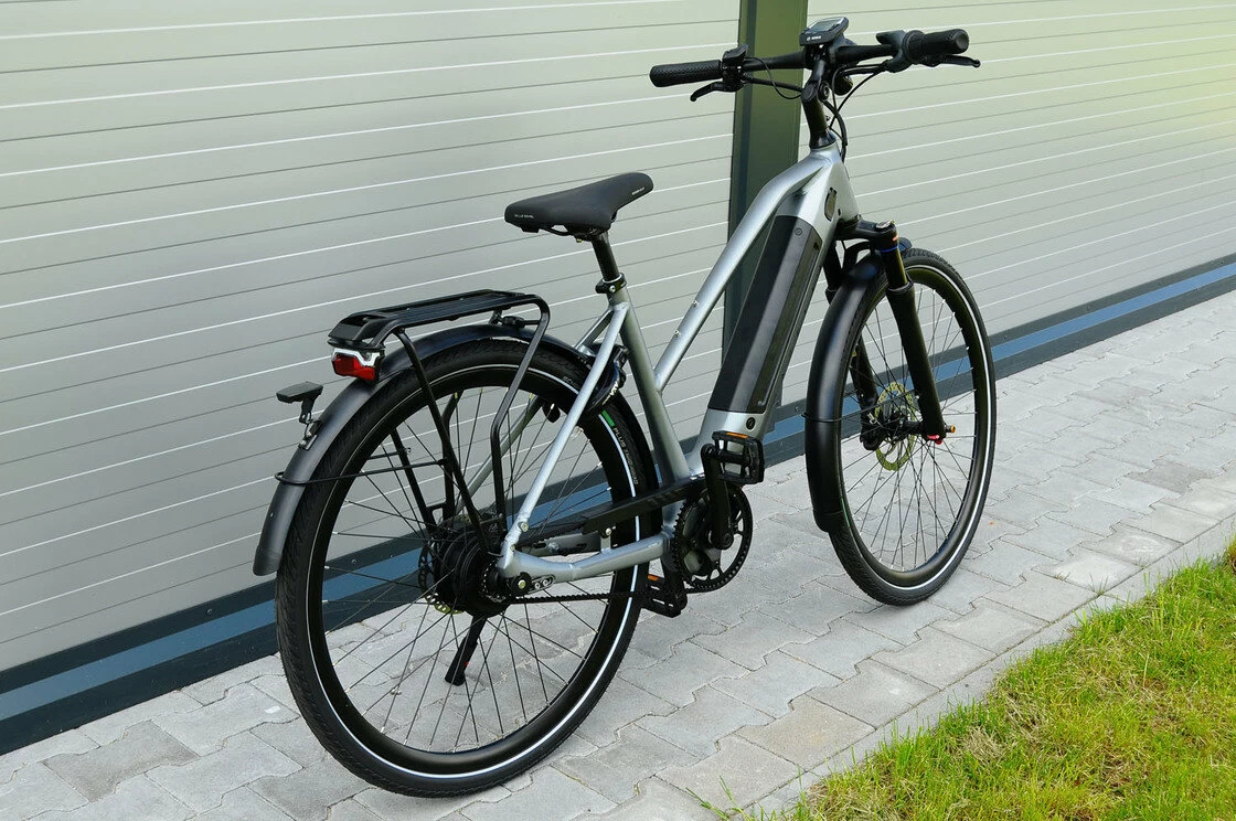 Rower elektryczny na pasku Gazelle Ultimate Speed C380 HMB Bosch 500Wh