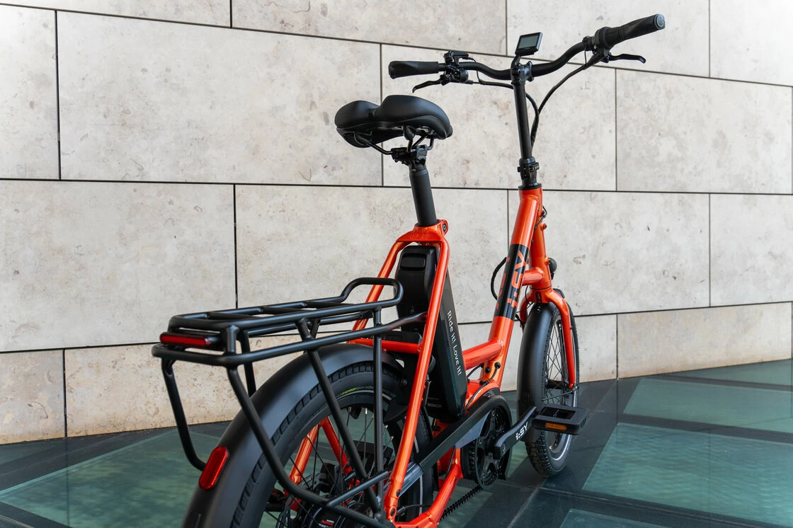 Rower elektryczny na pasku Isy E5 ZR F Bosch Nexus 5 Pomarańcz