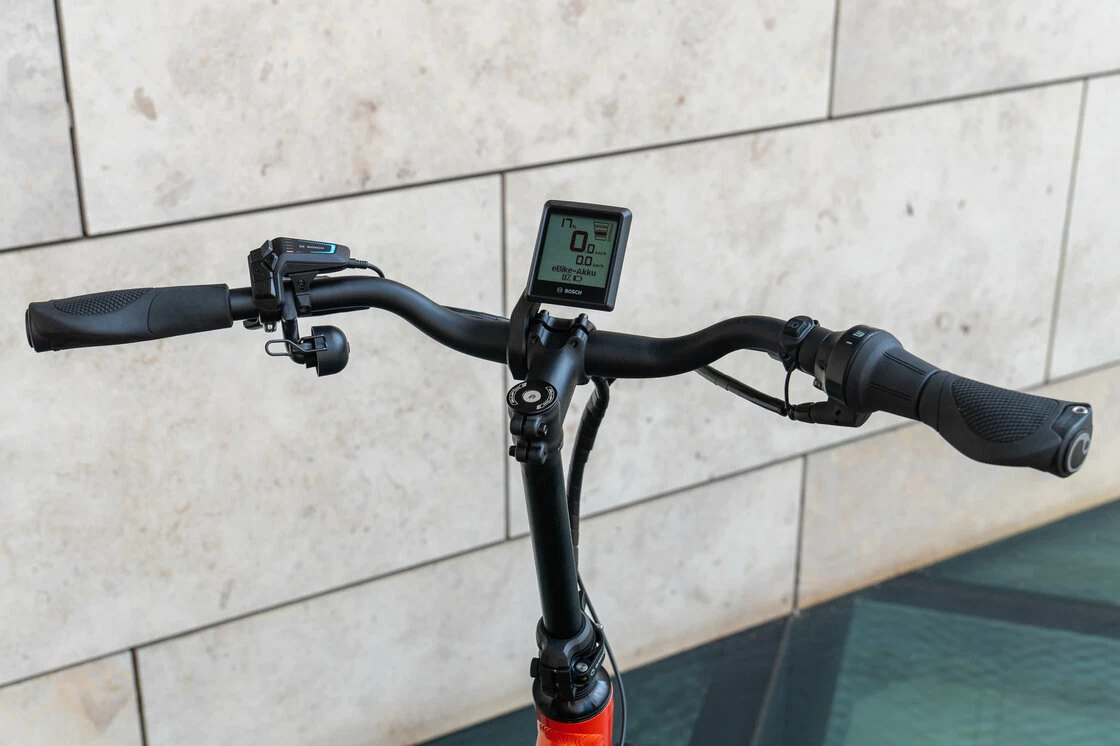 Rower elektryczny na pasku Isy E5 ZR F Bosch Nexus 5 Pomarańcz