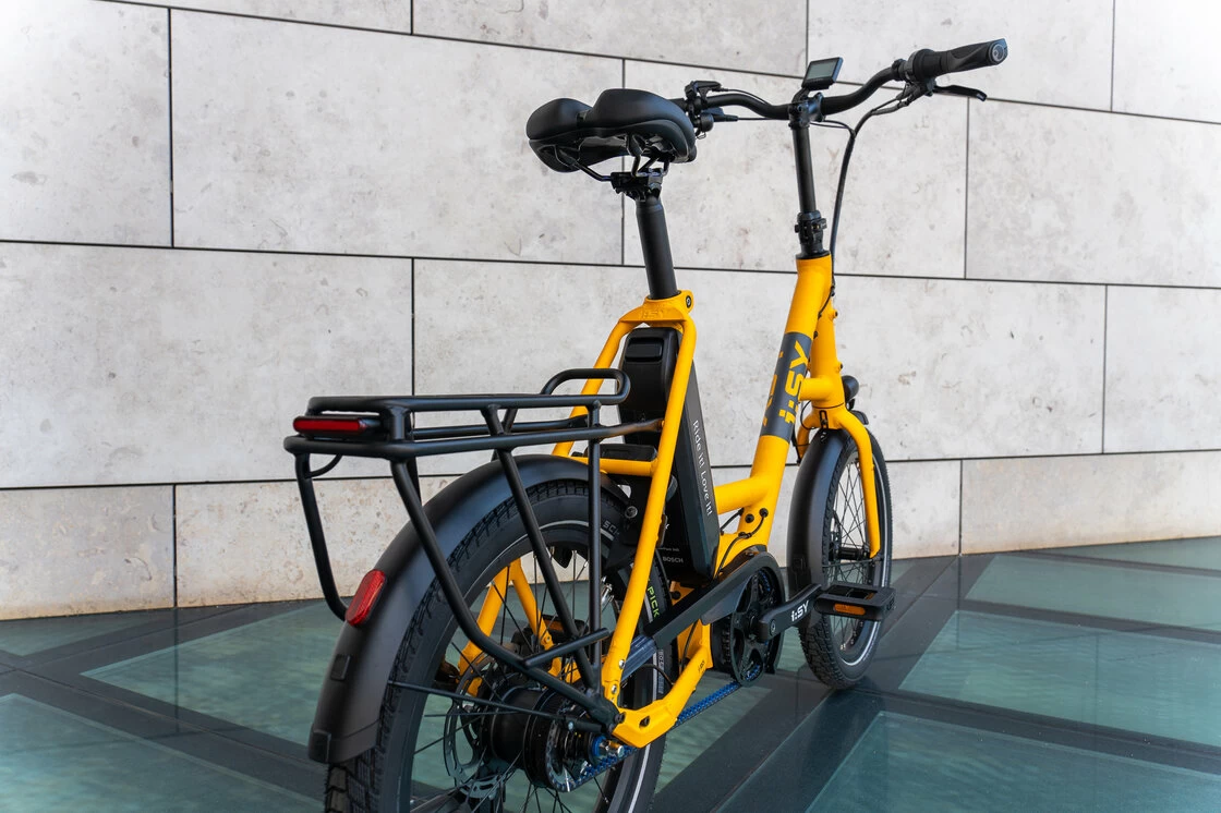 Rower elektryczny na pasku Isy E5 ZR F Bosch Nexus 5 Żółty